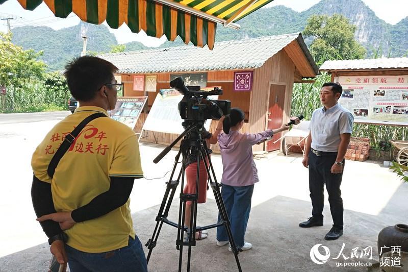 8月12日至16日,广西崇左市启动"壮丽70年·记者边关行"文化旅游发展