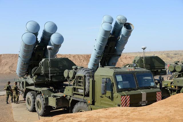 s-300防空导弹采用圆形发射筒