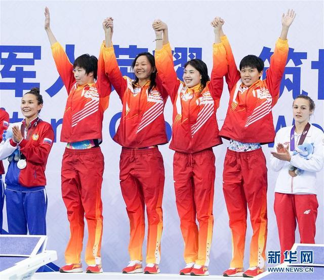 「中国青年网」游泳——女子4x100米混合泳接力决赛:中国队夺冠