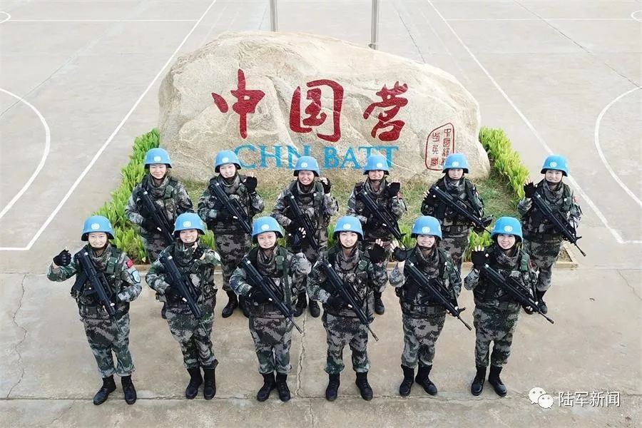 中国维和女兵怒放的铿锵玫瑰