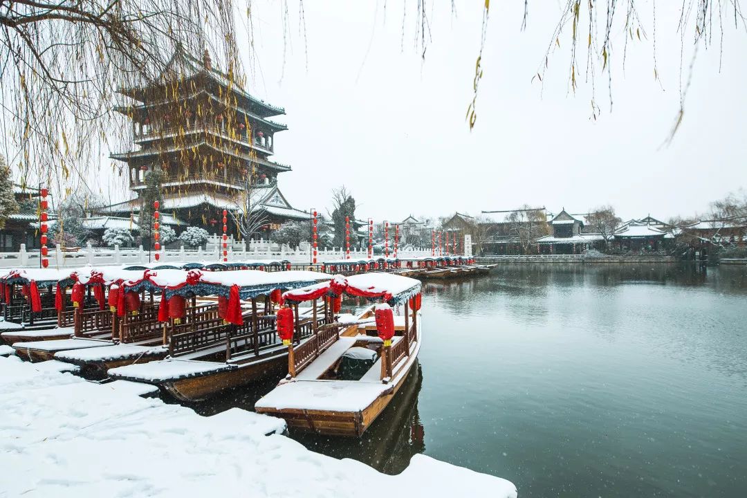 看看台儿庄的雪景,就凉快了!