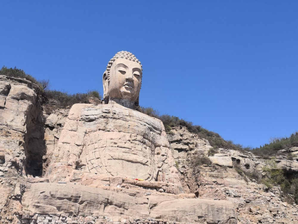 除了四川的乐山大佛,山西竟然也有个蒙山大佛