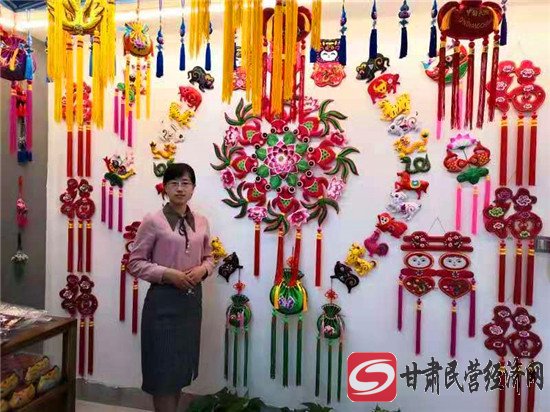 陇原巧手任艳艳刺绣巧手乐于传承