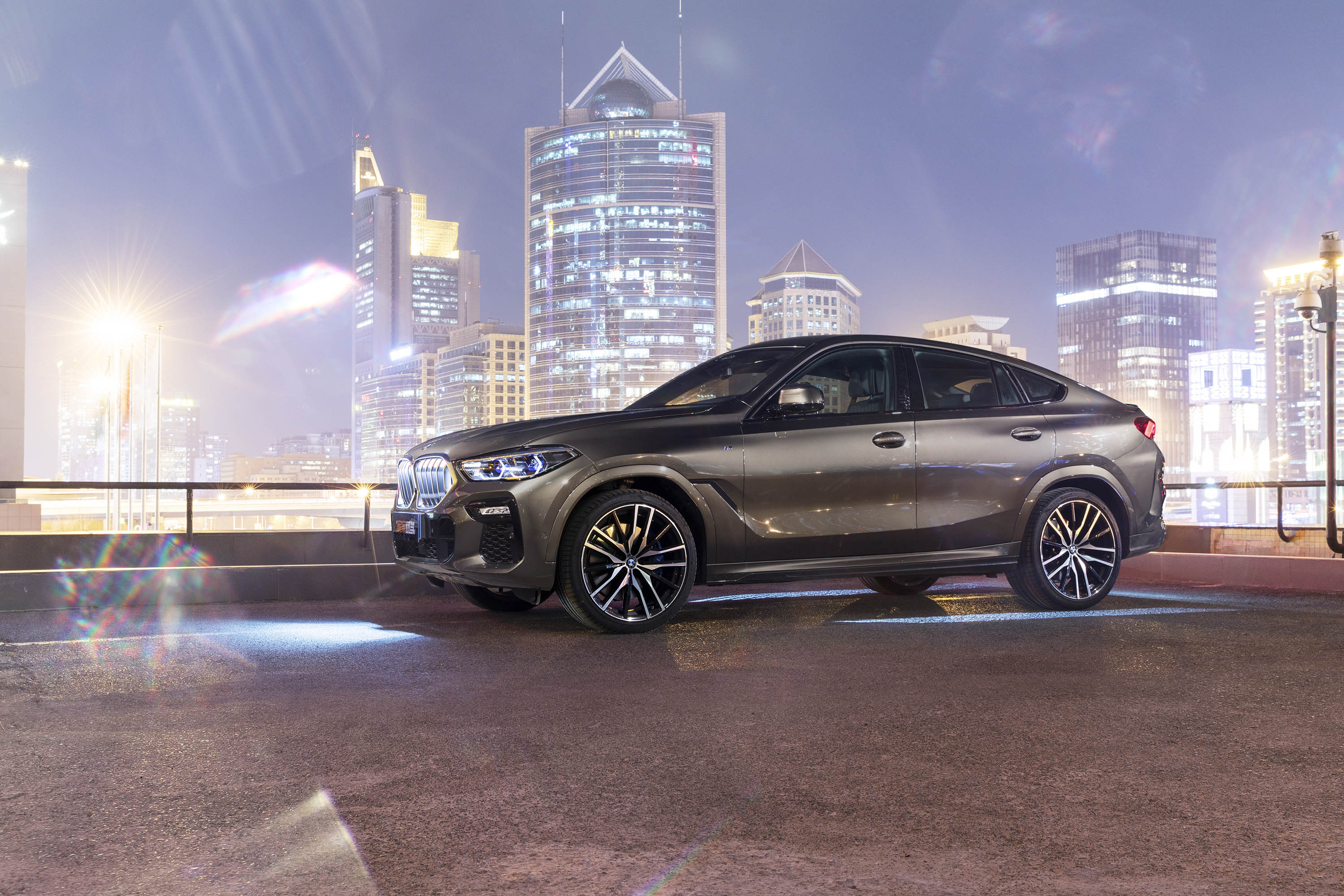 全面升级的惊艳之作试驾体验全新bmwx6