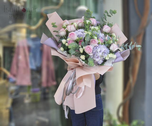 isunflower花艺学院:花艺师入门,现代花束造型全面介绍