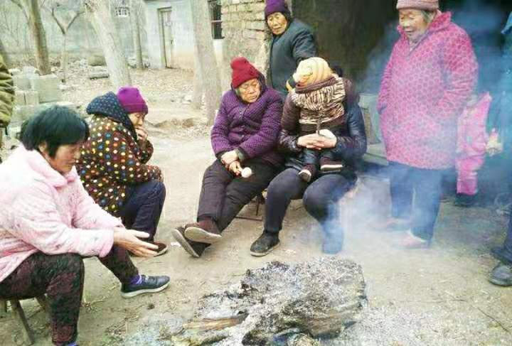 鲁西南冬天同样很寒冷,农村取暖的人家为啥并不多?