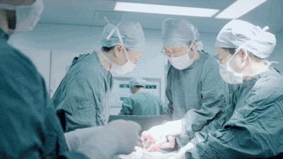 疫情结束之后,希望所有医生都可以被善待