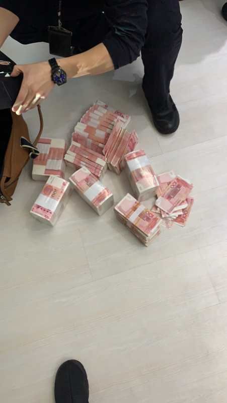 深圳罗湖警方破获一宗口罩诈骗案,追回现金70万