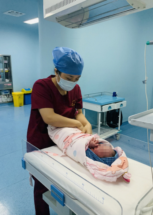 临沂市妇幼保健院滨河院区产房助产士刘建慧:每天都非常忙,我们战斗
