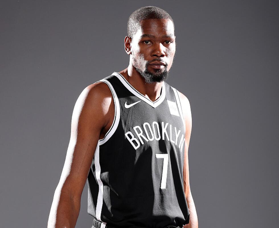 nba停赛的第六天,还是出现了一些不好的事,根据篮网官方宣布,杜兰特等