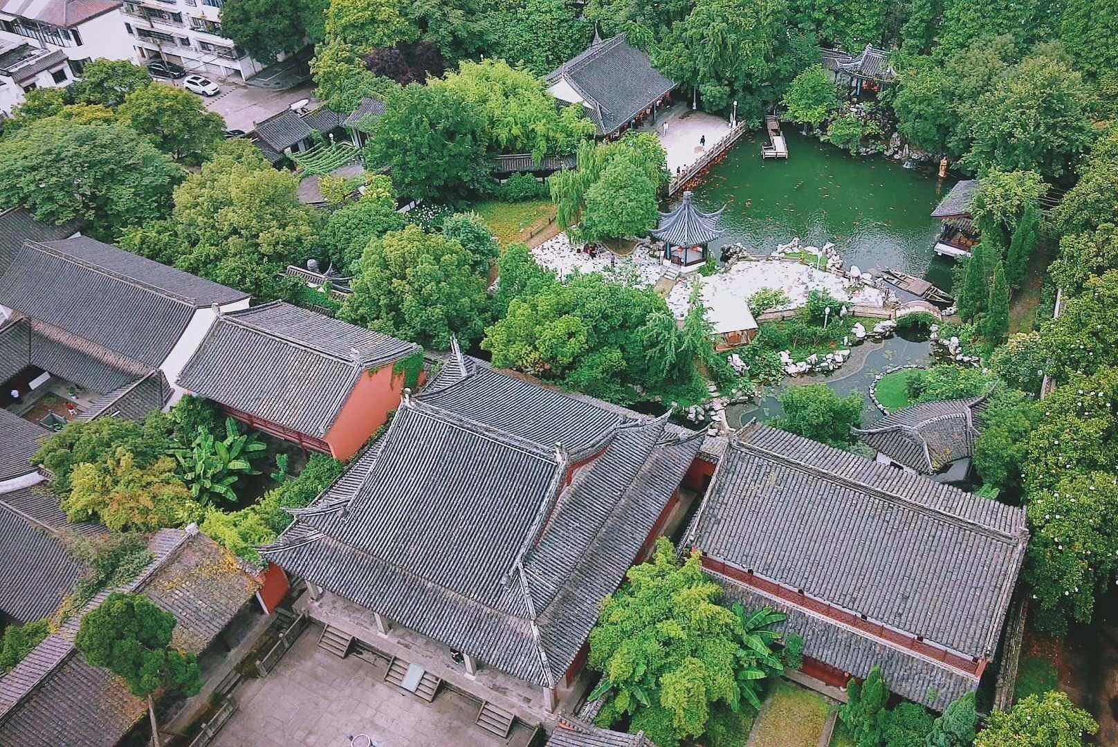浙江最低调的旅游城市,曾经地位媲美杭州,藏着众多特色古迹