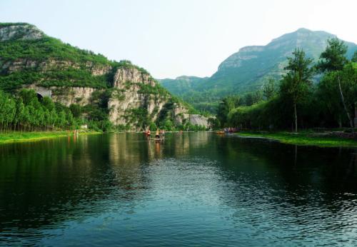 余师夷诗歌游沁阳丹河大峡谷冯合营