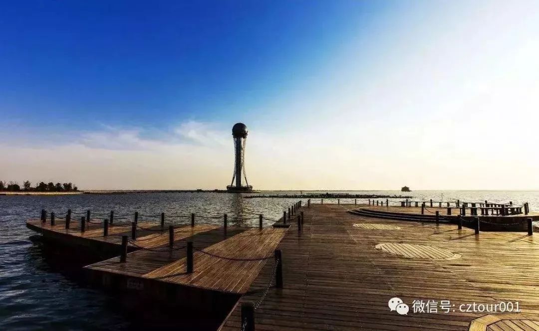 是苏南仅次于太湖的第二大湖泊,南接宜兴,北通长江,东濒太湖,西接