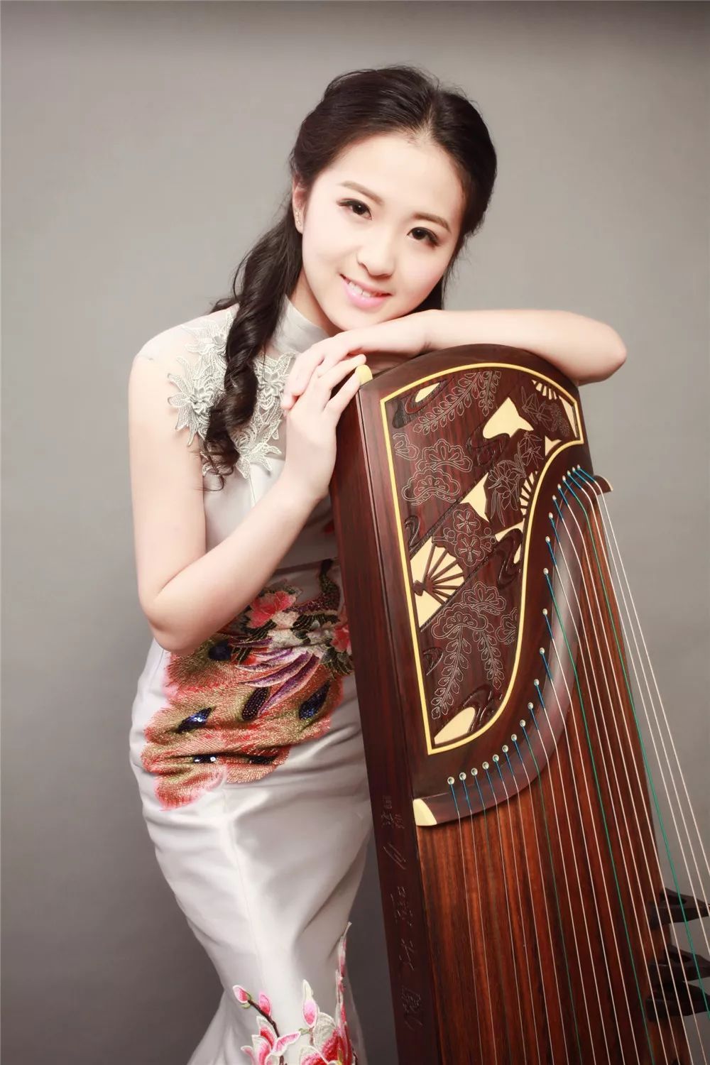 活动报名梁祝六十年奉上来自国乐雅韵的筝情筝意