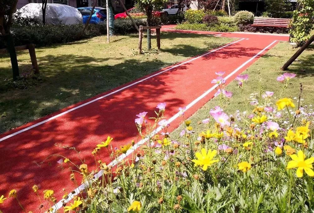 地 址: 宝杨路853弄