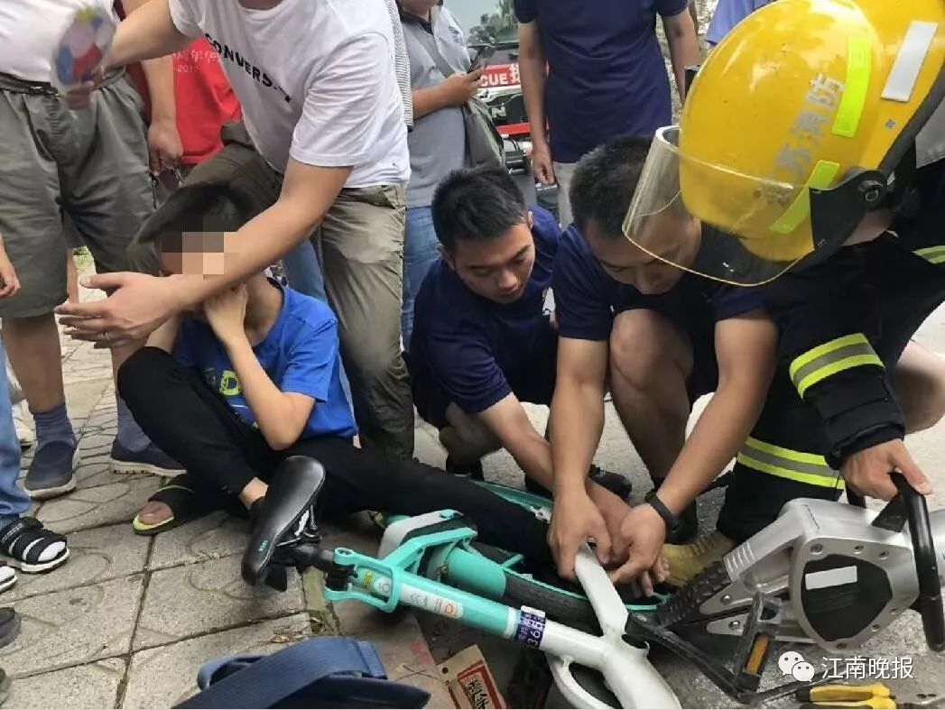 儿童安全问题的高发期 这不,暑假刚开始几天 涉及儿童的意外事故便频