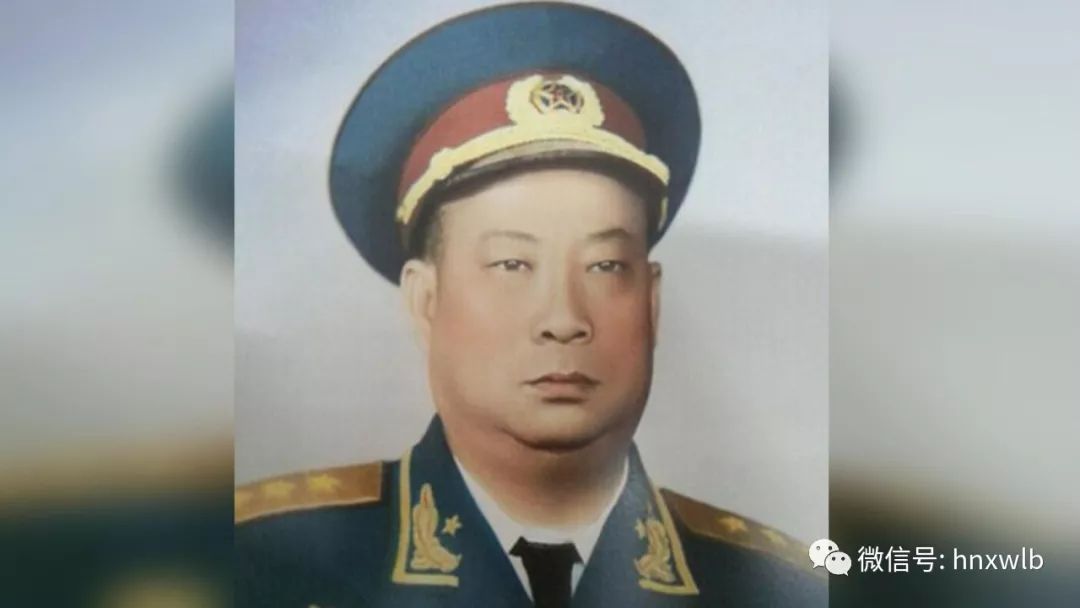 绥宁县金屋塘镇金屋村支书 黄东升:鸡公坡战役打响以后,王震,萧克率领