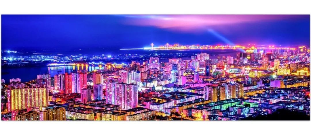 丹东夜景美得醉人勾起无限回忆