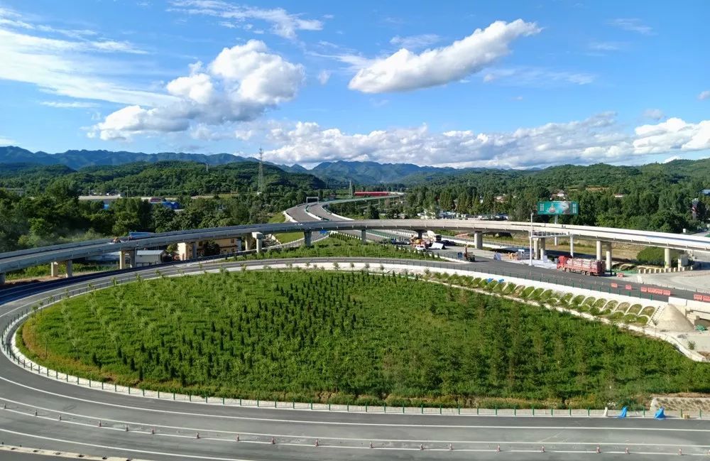 两徽高速公路两当段有望8月底通车