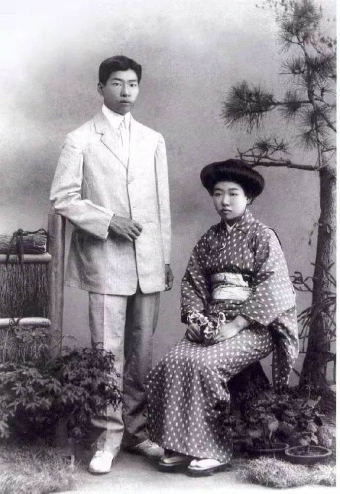 文中留下了一个"谜团"——方家后人陈凯教授说:"方声洞在举义之前不仅