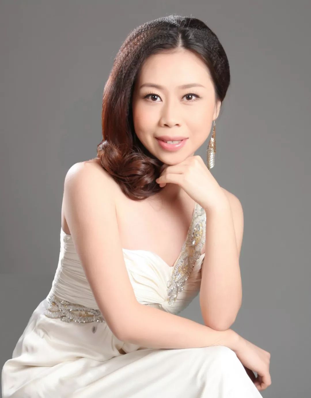 中央歌剧院女中音歌唱家5,夏  羽:中央歌剧院女高音歌唱家6,杨金霞