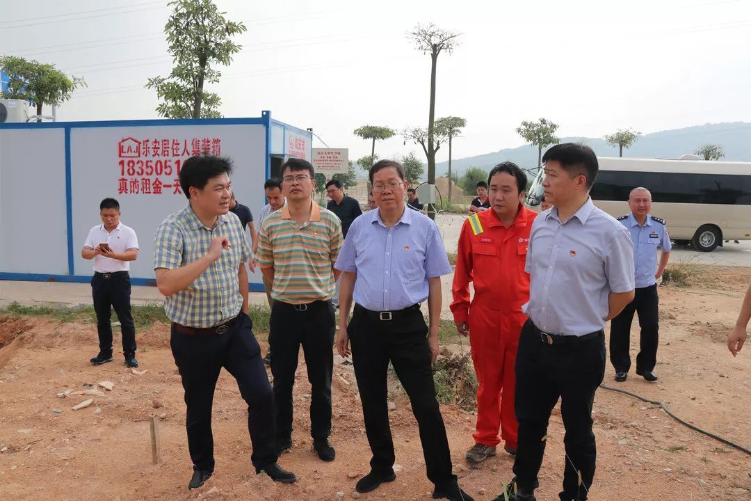 市委书记王春金带队到水头镇检查指导安全生产整治工作