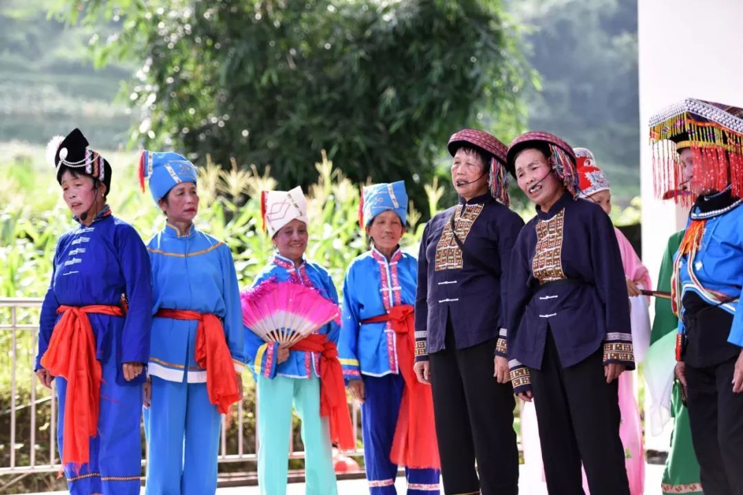 盘瑶服饰,布努瑶服饰,山子瑶服饰_大山谷图库