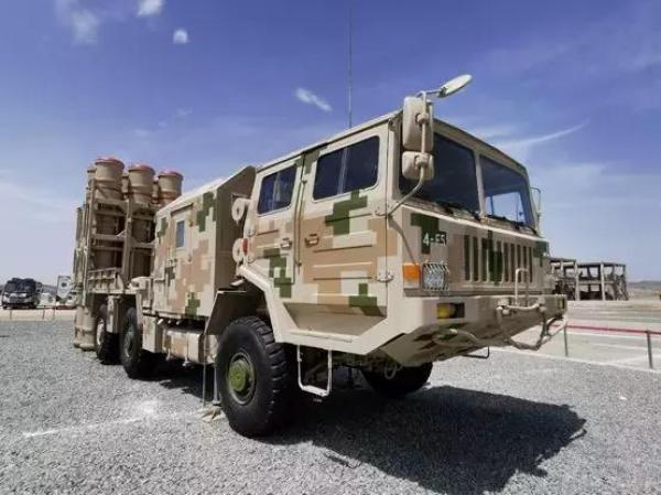 七国激战防空打靶赛,俄新型装甲车首秀,我军一神秘装备低调亮相,深海