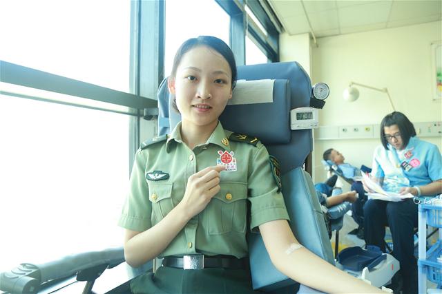 驻港部队组织无偿献血22年累计献血370万毫升