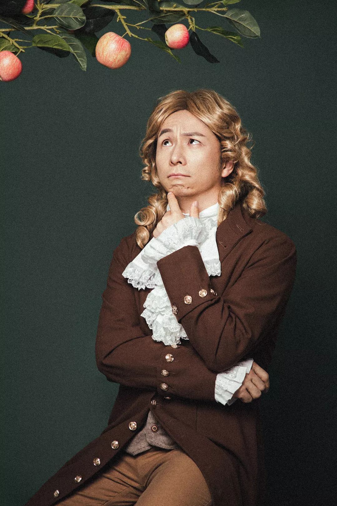 小时候长大了当科学家长大了我寻思cos成科学家也行