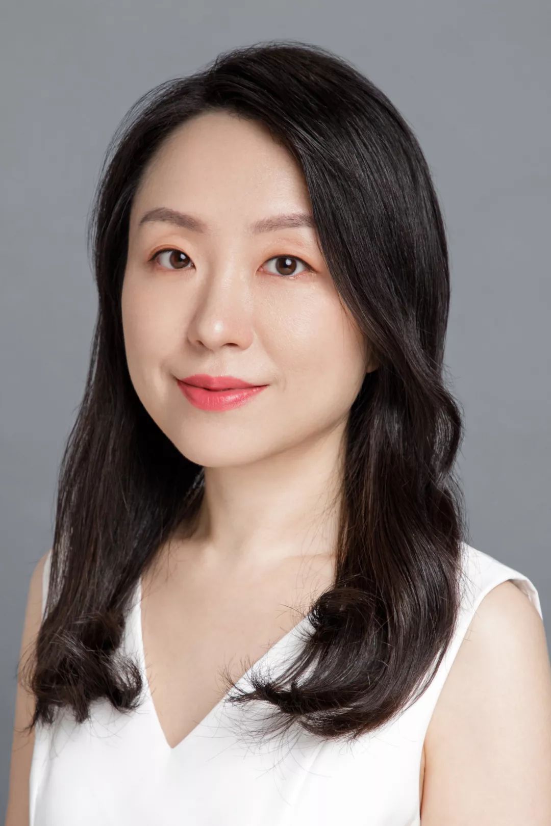    滑动查看编辑本人:果壳主笔阿黛odette >>