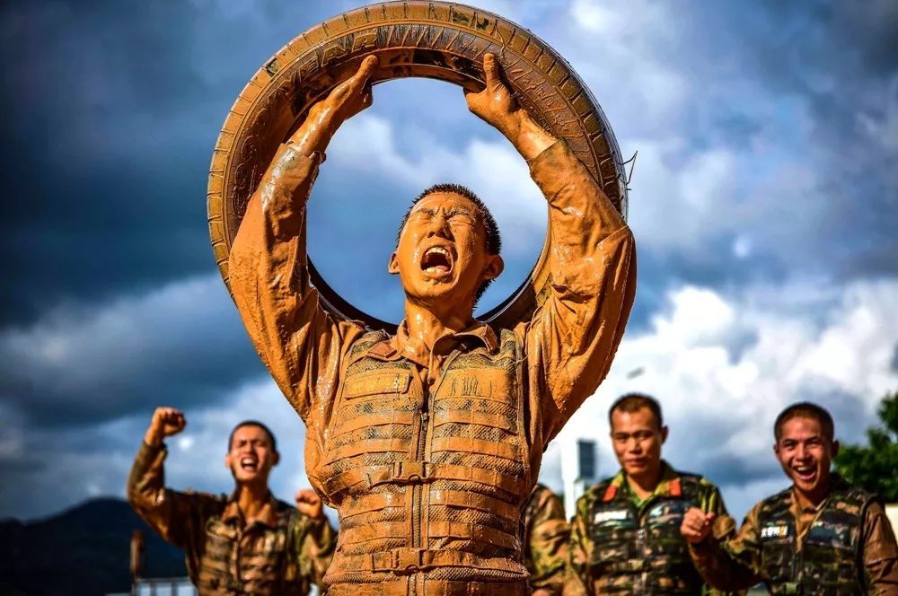 这些都是中国军人的好样子!