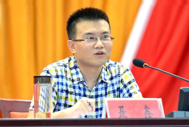 聂鑫的最燃党课受全国多地欢迎