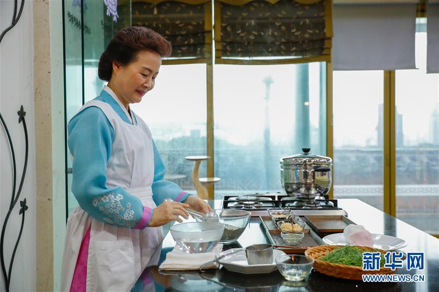 「新华网」“迎中秋”世界各地传统糕点系列——韩国松饼和茶食