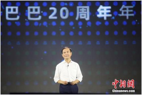 「中国新闻网」张勇接替马云任阿里董事局主席：感谢创始人