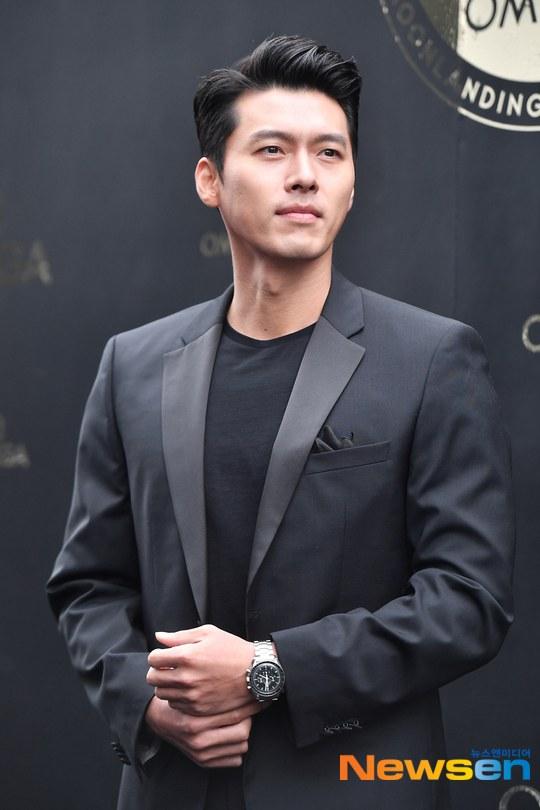 玄彬最新活动照曝光名品外貌狙击女心