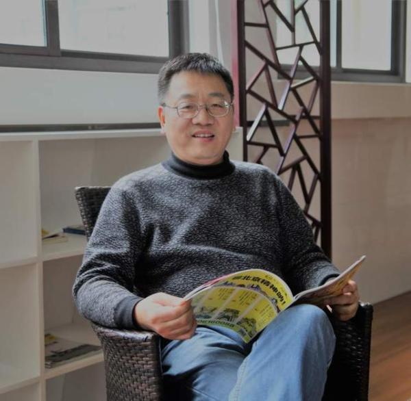 新泾中学"最美校长",打造会生长的未来教室