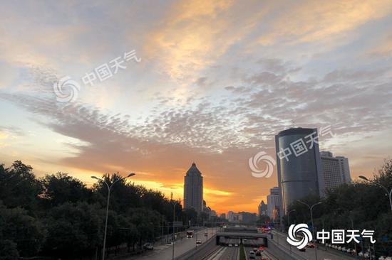 中国经济网■北京天气转凉最低温不足20℃ 明夜再迎全市性降雨
