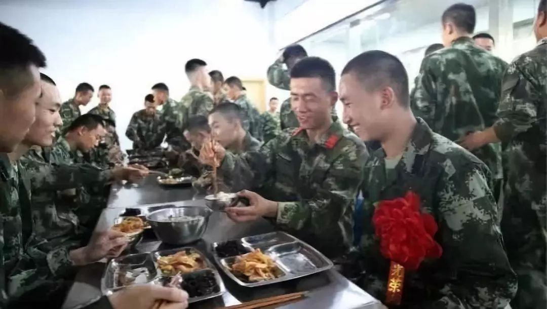 #人民武警#新兵们，2019最强入营指南请查收！