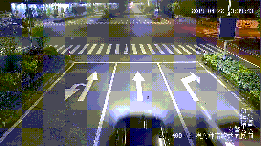 #央视#95后租保时捷跑车相约飙车“炸街” 双双获刑