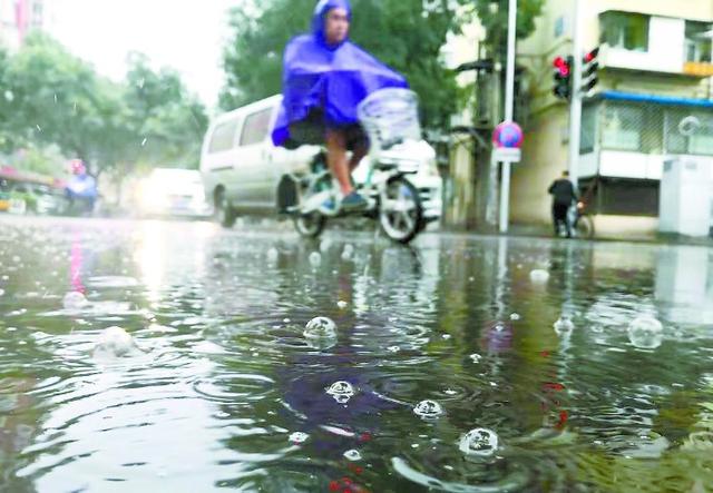 「北京日报客户端」今年汛期下了几场雨？46场，比去年少了三成