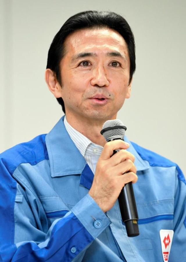 【人民网】台风致日本千叶县大量家庭断电 东京电力称11日难以恢复全部用电