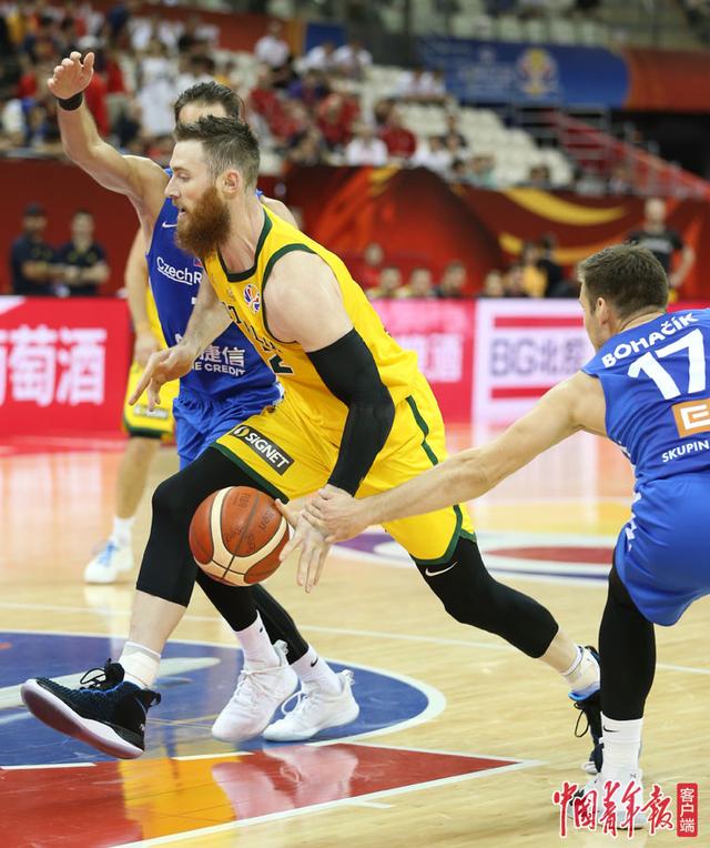 中青在线■强悍澳大利亚杀入四强