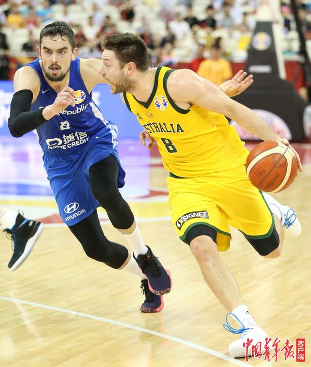 中青在线■强悍澳大利亚杀入四强