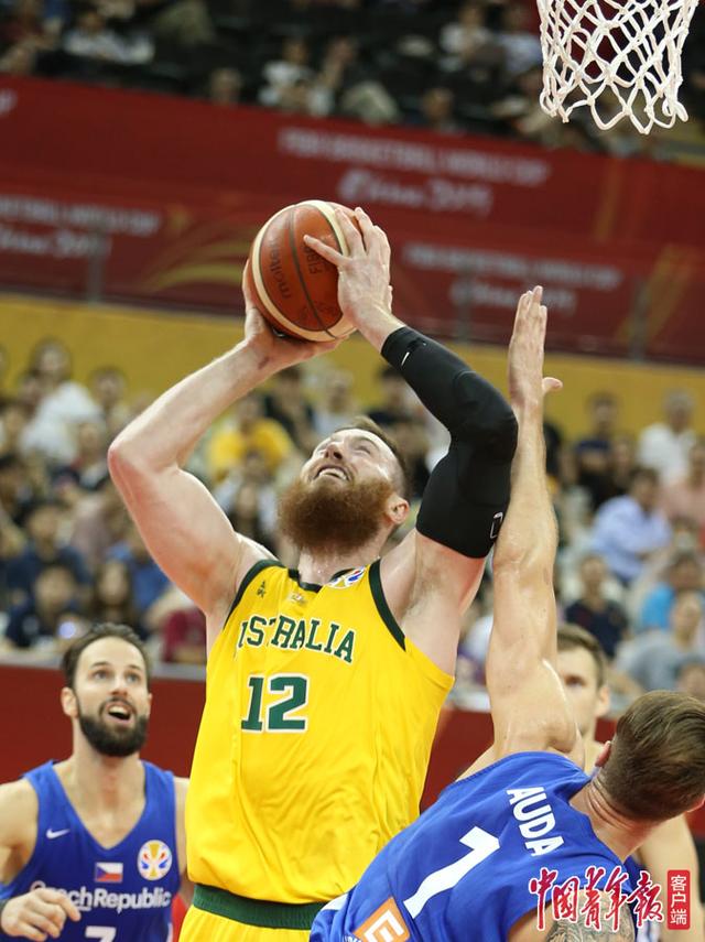 中青在线■强悍澳大利亚杀入四强