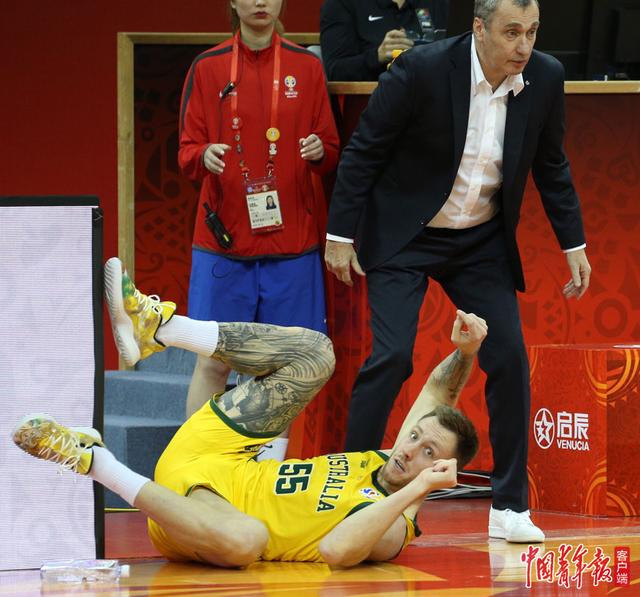 中青在线■强悍澳大利亚杀入四强