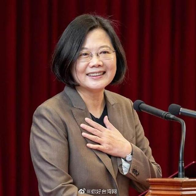 中国经济网：听到郭台铭退党，蔡英文笑了