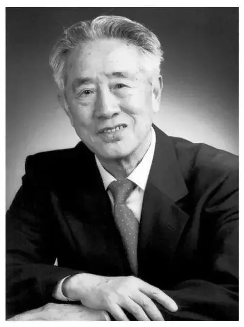 [政事儿]地震学家李玶院士逝世，曾负责三峡工程地质工作