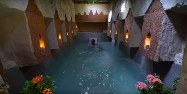 「新闻晨报」真万池王！两小哥徒手造泳池豪宅，视频播放量超2000万