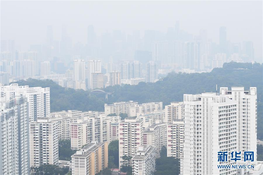 [新华网]新加坡被烟霾笼罩